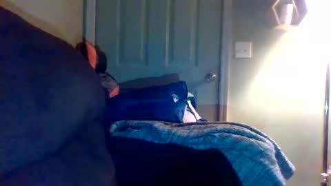 mezzy69 online show from February 18, 2026, 9:38 am