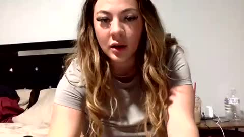 mferrera3125 online show from November 7, 2025, 3:45 pm