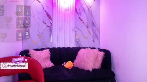 Mhia Kate online show from February 12, 2026, 12:00 pm