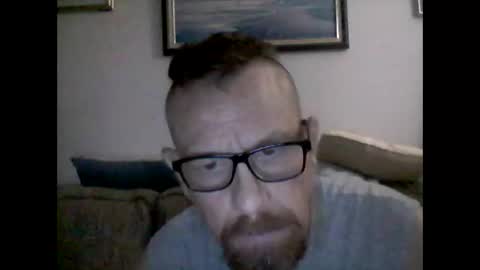 mhitch924 online show from May 21, 2026, 1:56 am