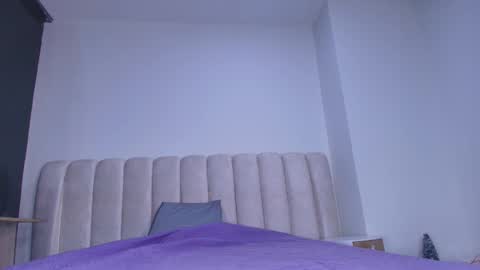 Emi online show from January 17, 2026, 7:17 pm