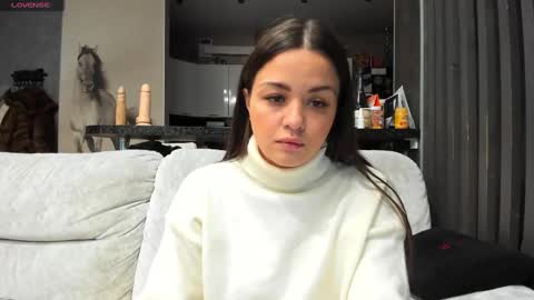 Mia online show from January 15, 2025, 2:17 am