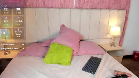 Snapshot of mia__gv chatting on May 11, 2026, 2:45 pm mia__gv online show from May 11, 2026, 2:45 pm
