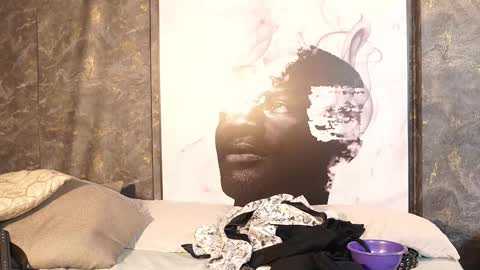 Belmont and Mia online show from March 22, 2026, 6:33 pm