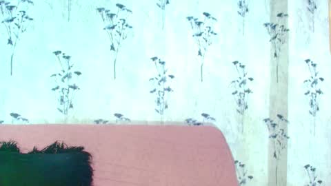 Mia  online show from March 11, 2025, 6:19 pm