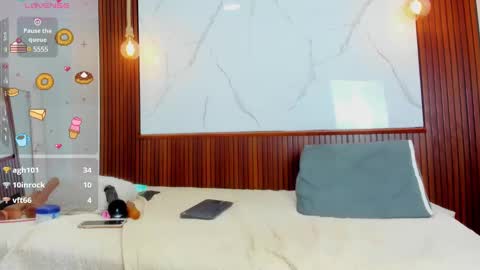 Snapshot of mia_conde1_ chatting on March 6, 2025, 1:03 pm Mia Conde online show from March 6, 2025, 1:03 pm