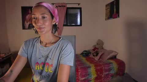 Mia Sandoval online show from March 1, 2026, 5:26 pm