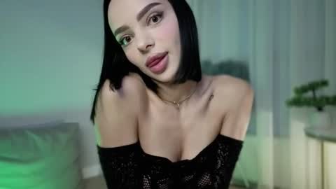 Snapshot of mia_cupcake chatting on September 24, 2025, 4:10 pm Mia Cupcake online show from September 24, 2025, 4:10 pm