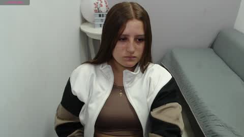 Snapshot of mia_diaz1 chatting on January 27, 2025, 12:58 pm Mia online show from January 27, 2025, 12:58 pm