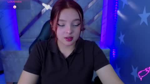 Snapshot of mia_foster_t chatting on May 21, 2026, 1:29 pm Mia online show from May 21, 2026, 1:29 pm