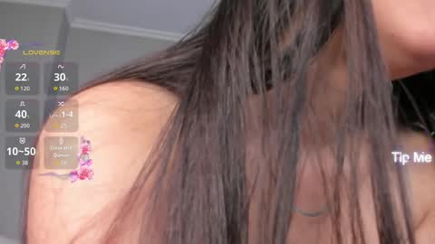 mia online show from April 15, 2026, 1:51 pm