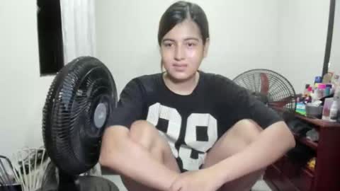 izzy online show from November 28, 2025, 11:29 pm