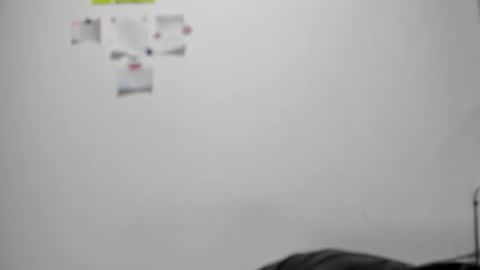 mia kaneee online show from March 6, 2025, 10:04 pm