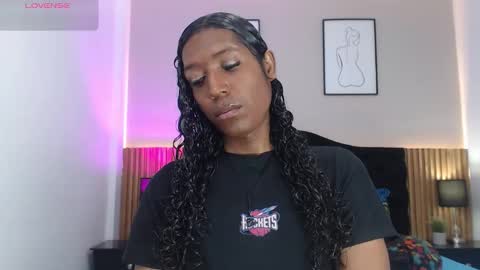 Mia online show from February 13, 2026, 5:42 pm