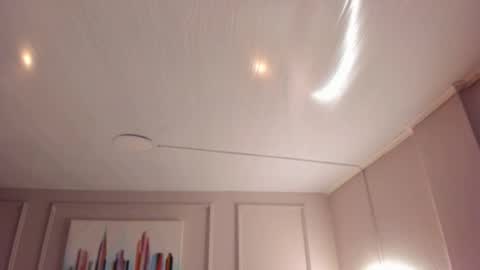 Mia online show from February 28, 2026, 2:34 am