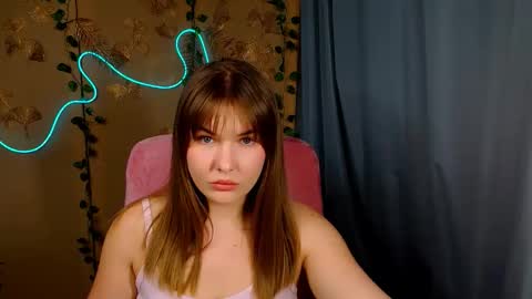 mia_lemm online show from May 27, 2026, 7:16 am