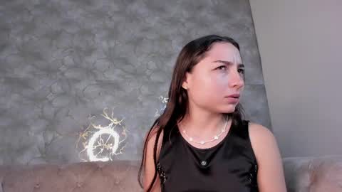 mia_luxor online show from July 17, 2026, 11:39 am