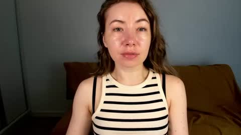 Snapshot of mia_luxx92 chatting on June 21, 2026, 1:24 pm Mia online show from June 21, 2026, 1:24 pm