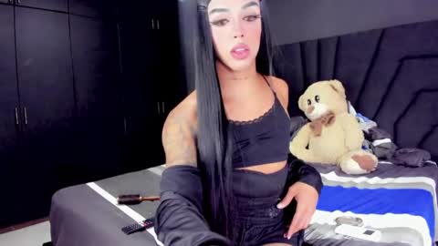 Snapshot of mia_malkova0 chatting on October 12, 2025, 1:37 am Mia3 online show from October 12, 2025, 1:37 am