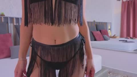 MIa online show from May 15, 2026, 1:18 pm
