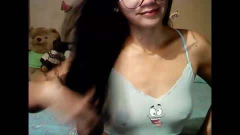 mia_rein online show from April 30, 2026, 2:29 am