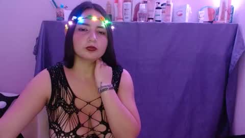 Snapshot of mia_smithl chatting on January 22, 2025, 8:40 am mia_smithl online show from January 22, 2025, 8:40 am