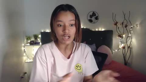 Snapshot of mia_sweetdc chatting on December 5, 2024, 7:06 pm mia_sweetdc online show from December 5, 2024, 7:06 pm