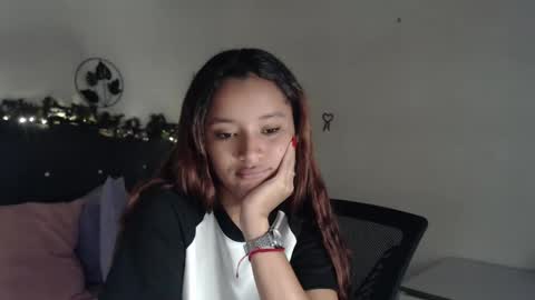 Snapshot of mia_sweetdc chatting on December 8, 2024, 9:19 pm mia_sweetdc online show from December 8, 2024, 9:19 pm