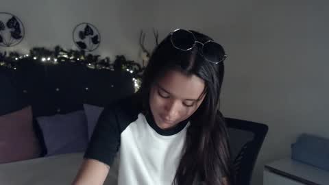 Snapshot of mia_sweetdc chatting on December 13, 2024, 7:53 pm mia_sweetdc online show from December 13, 2024, 7:53 pm