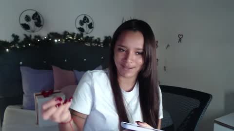 Snapshot of mia_sweetdc chatting on December 21, 2024, 9:36 pm mia_sweetdc online show from December 21, 2024, 9:36 pm