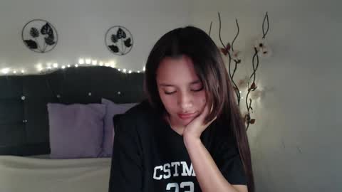 Snapshot of mia_sweetdc chatting on January 10, 2025, 11:18 pm mia_sweetdc online show from January 10, 2025, 11:18 pm