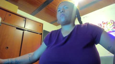 Snapshot of mia_thonson_ chatting on January 22, 2025, 2:04 am Mia MODELO SCORE online show from January 22, 2025, 2:04 am