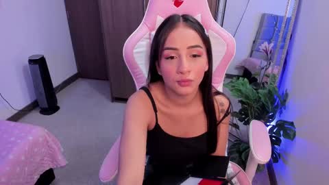 Snapshot of miaa_06 chatting on February 25, 2025, 2:03 am mia  nicolle online show from February 25, 2025, 2:03 am