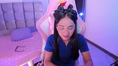 Snapshot of miaa_06 chatting on September 22, 2025, 2:57 am mia  nicolle online show from September 22, 2025, 2:57 am