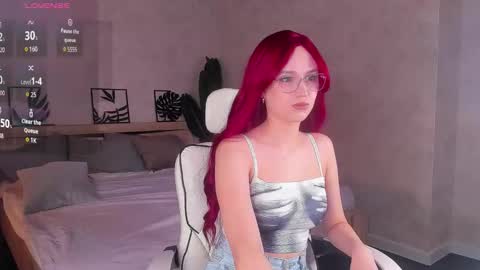 Mia online show from March 24, 2026, 11:04 am