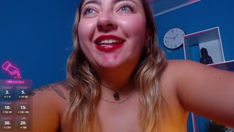 Snapshot of miaawild chatting on December 9, 2024, 10:09 pm Andrea online show from December 9, 2024, 10:09 pm