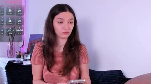 mia online show from May 18, 2026, 6:52 am