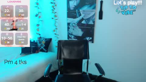 miablack_k online show from January 9, 2025, 10:31 pm