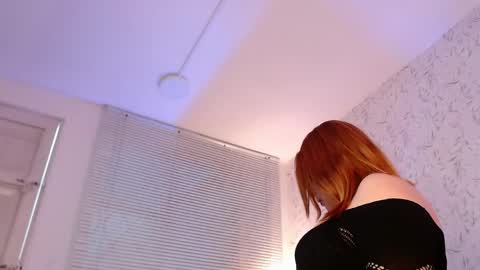 Snapshot of miabunny__1 chatting on May 3, 2026, 1:39 pm miabunny online show from May 3, 2026, 1:39 pm