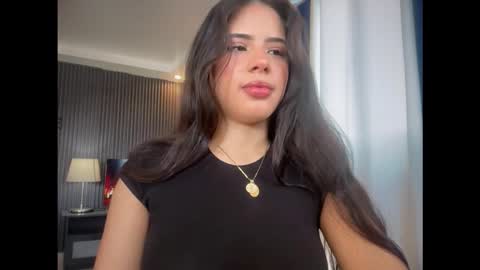 miafunny5 online show from March 5, 2026, 5:42 pm