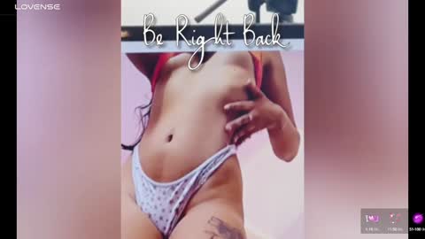 Mia Gomez online show from January 28, 2025, 1:27 pm