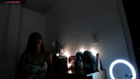 Snapshot of miagrey7 chatting on June 4, 2026, 6:47 pm Mia online show from June 4, 2026, 6:47 pm