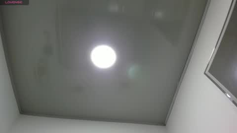 Miah Collins online show from March 5, 2025, 11:06 am