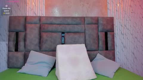 Snapshot of miah_palacio chatting on September 11, 2025, 4:01 am MIAH PALACIO online show from September 11, 2025, 4:01 am