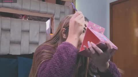 miah_stewart online show from January 19, 2026, 1:04 pm