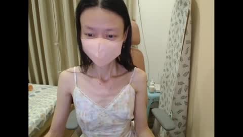 miahchan68 online show from June 27, 2026, 3:28 pm