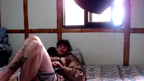 Mia  Sam online show from December 19, 2025, 4:36 pm