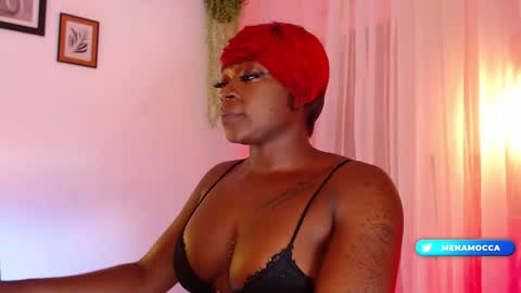 Snapshot of miaknox chatting on January 22, 2025, 10:40 am Mia online show from January 22, 2025, 10:40 am