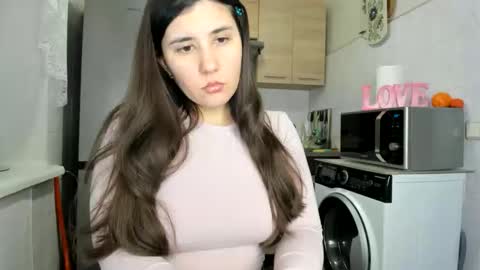 Snapshot of miamarrone chatting on January 12, 2026, 12:38 am MiaMarrone online show from January 12, 2026, 12:38 am