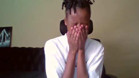 Muffin online show from April 18, 2026, 11:36 am